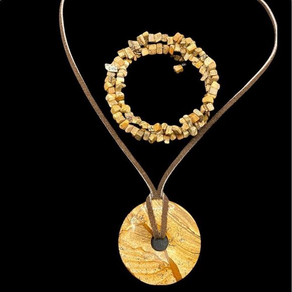 Jasper Disc necklace on leather cord and matching stretch wrap bracelet - Picture 7 of 11